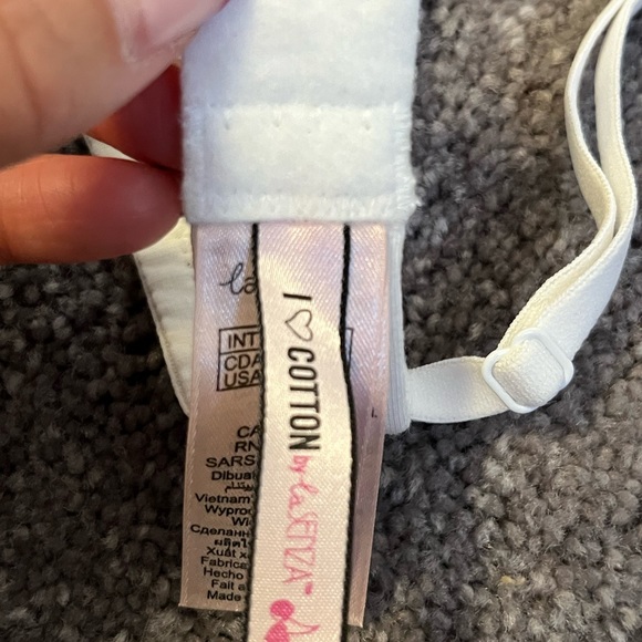 La Senza White Bra 32D - Picture 3 of 3